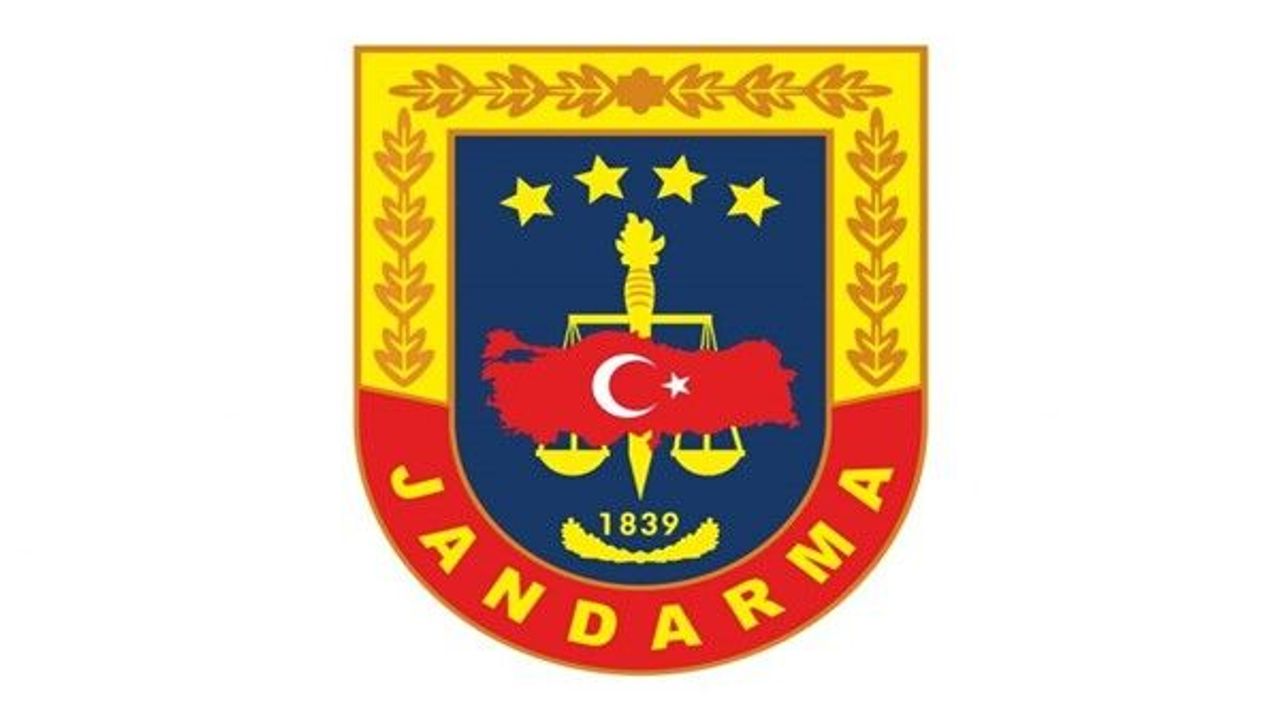 Jandarma ekipleri bir ayda 51 olaya müdahale ederek 57 kişiyi kurtardı