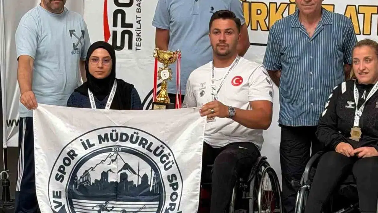 Kayseri GSİM sporcuları para atıcılık Türkiye Kupası'nda 4 derece aldı