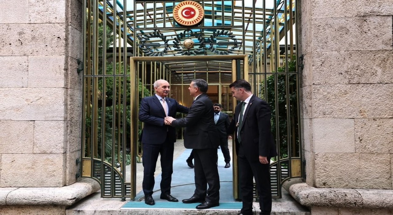 İçişleri Bakanı Mustafa Çiftçi TBMM Başkanı Kurtulmuş'u ziyaret etti