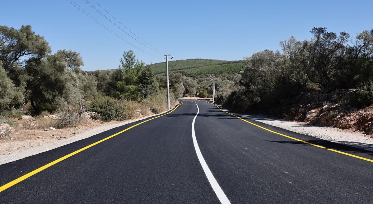 Bodrum Çamlık Mahallesi'nde sıcak asfalt çalışmaları tamamlandı