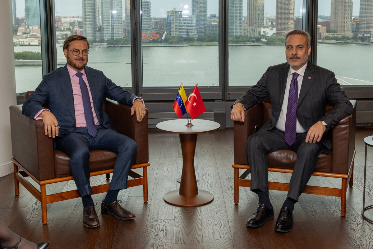 Dışişleri Bakanı Hakan Fidan Venezuela mevkidaşıyla görüştü