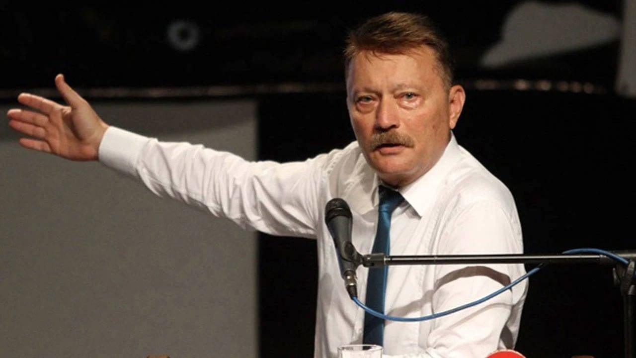 Hasan Atilla Uğur'dan koğuştaki 14 dakikalık ışık karartması sorusuna yanıt