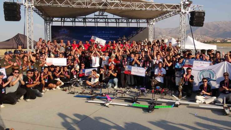 Malatya'da TEKNOFEST İHA yarışmaları ödül töreniyle tamamlandı