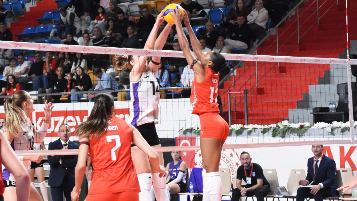 Sinnada Hotels Afyon Belediye YÜNTAŞ, Kuzeyboru'yu deplasmanda 3-2 yendi