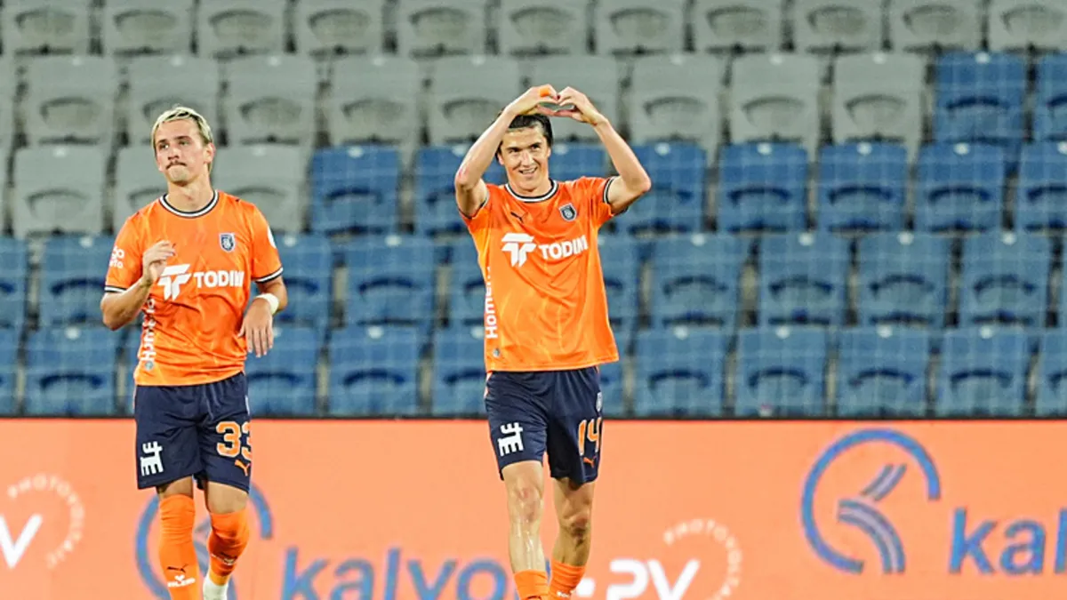 Başakşehir, Gençlerbirliği'ni Eldor Shomurodov'un golleriyle 4-0 yendi