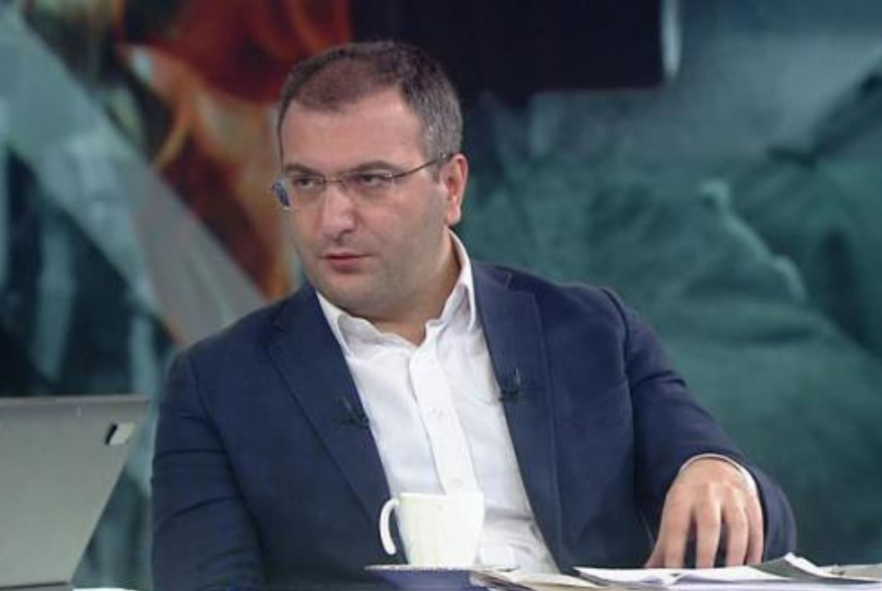 Cem Küçük soruşturması kapsamında üç şüpheli için yakalama kararı verildi