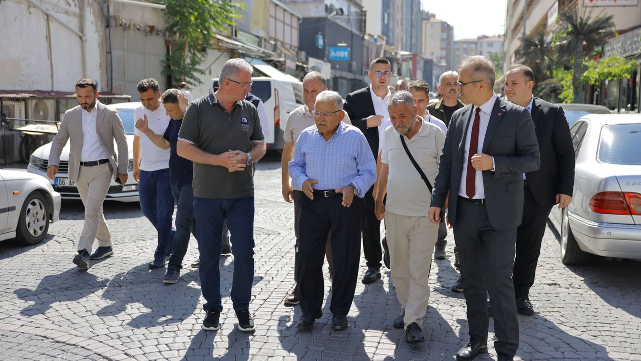 Kayseri Bedesten Katlı Otoparkı'nda çatı onarım çalışmaları tamamlandı