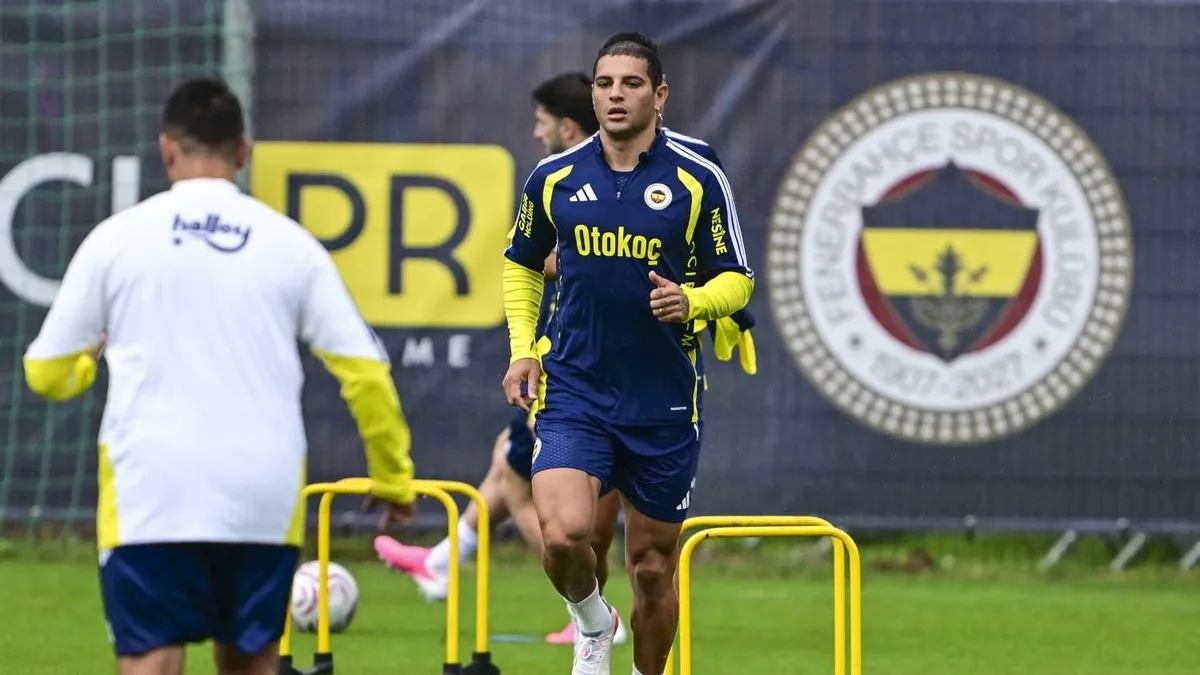 İtalya ekibi Parma, Fenerbahçe'nin Diego Carlos'u için kiralama teklifi yaptı