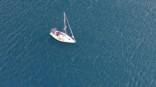 Bodrum'da yelkenli teknelerle göçmen sevkiyatı yapan 3 kişi yakalandı