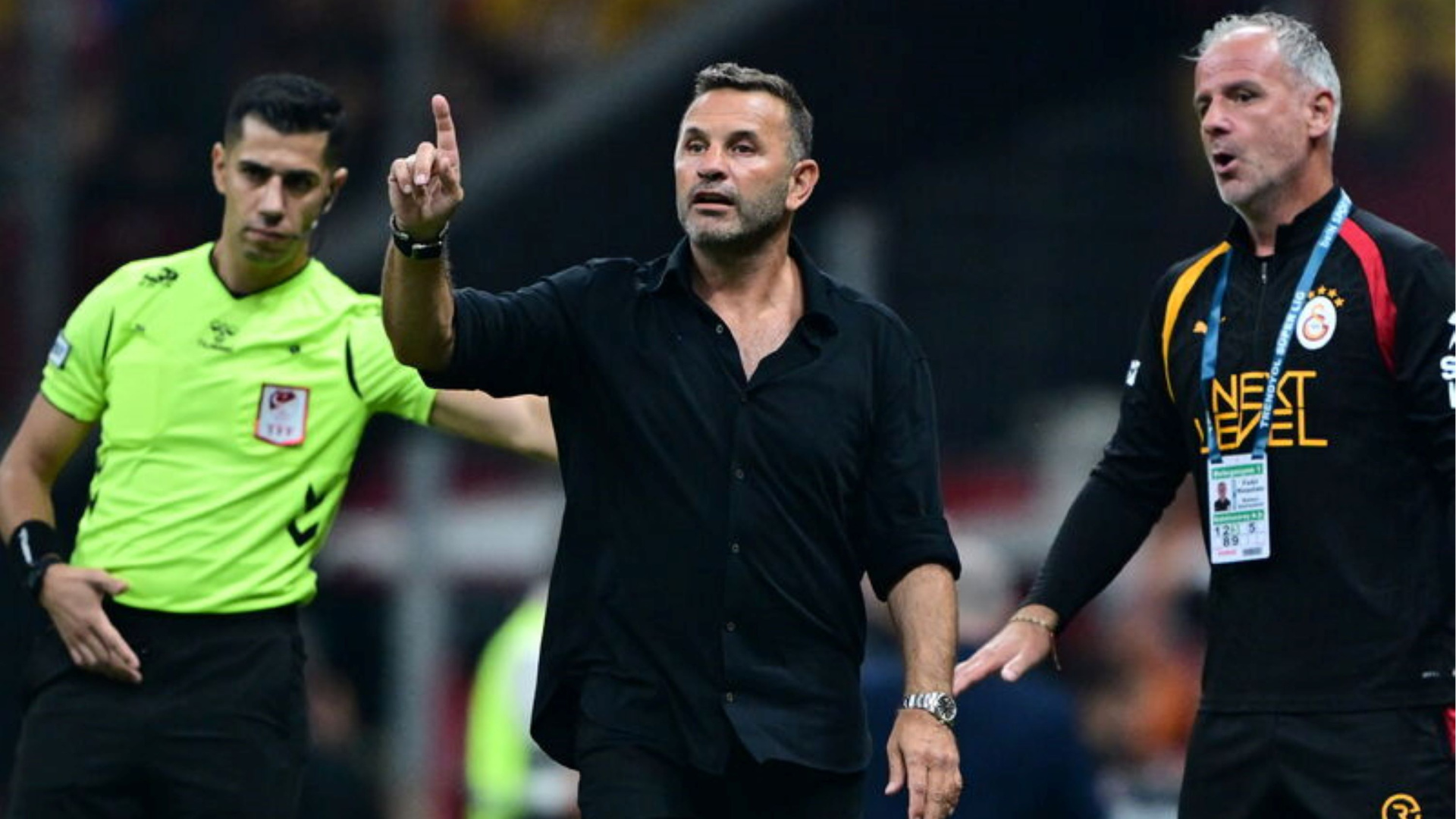 Okan Buruk Galatasaray'ın hücum hattında değişikliğe gidiyor