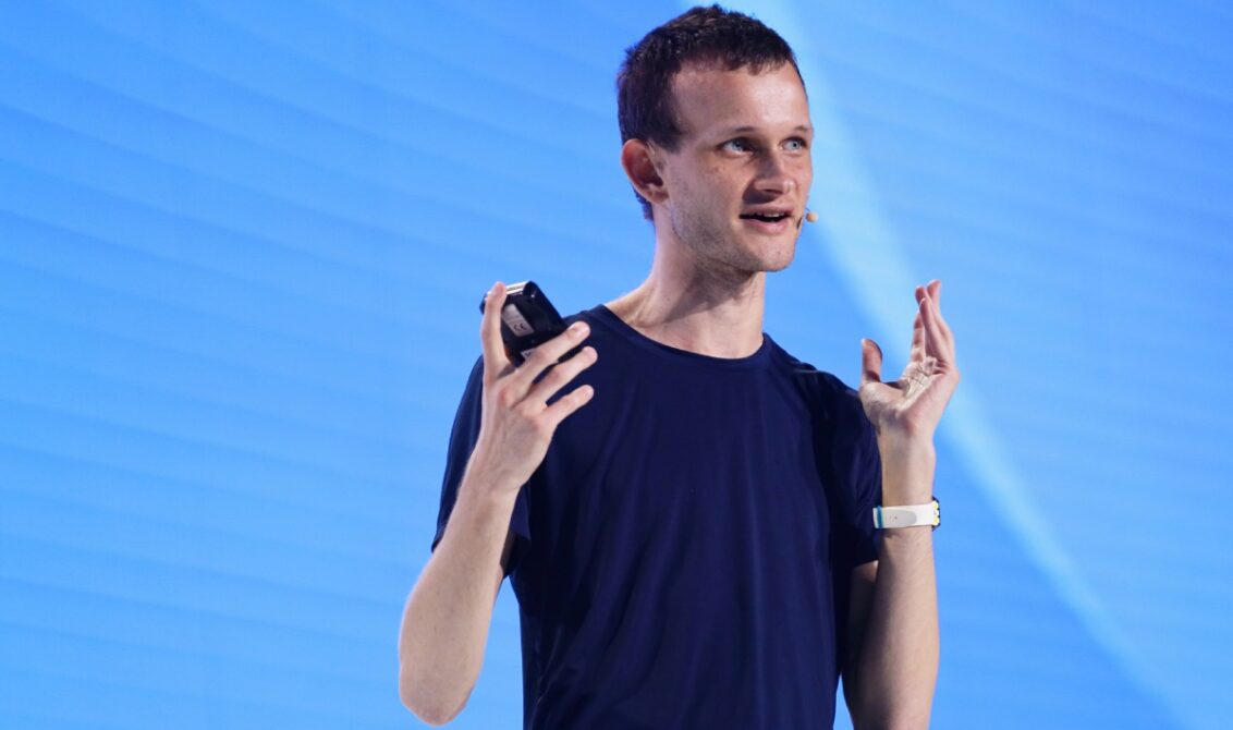 Vitalik Buterin yapay zekanın kriptografik sistemlere yönelik risklerine dikkat çekti