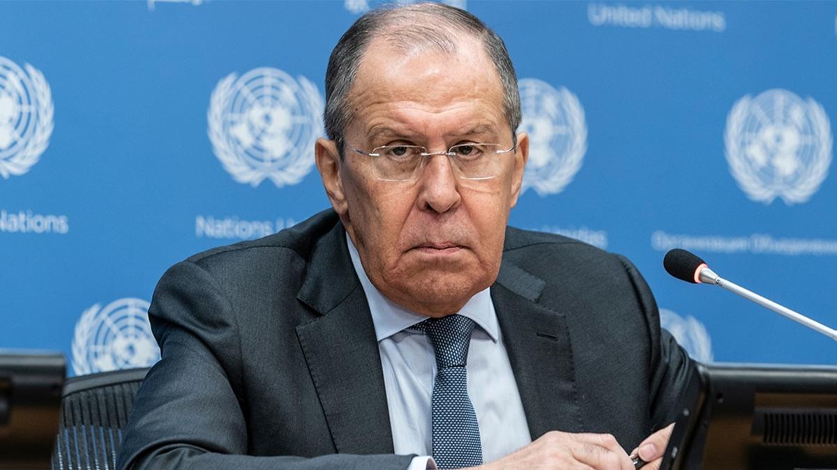 Lavrov Ukrayna krizinin temel nedenleri çözülürse müzakereye hazırız dedi
