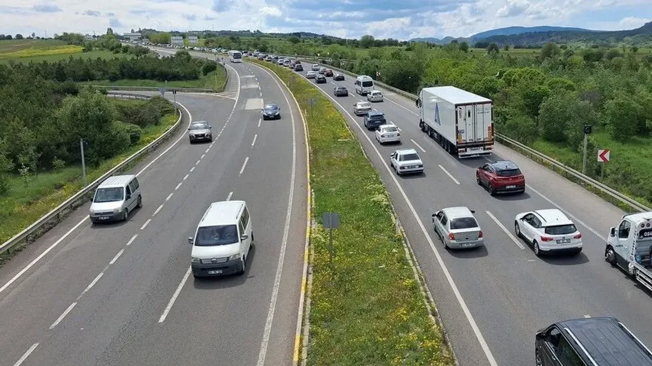 Karayolları Genel Müdürlüğü 14 Ekim için güncel yol durumu bültenini yayımladı