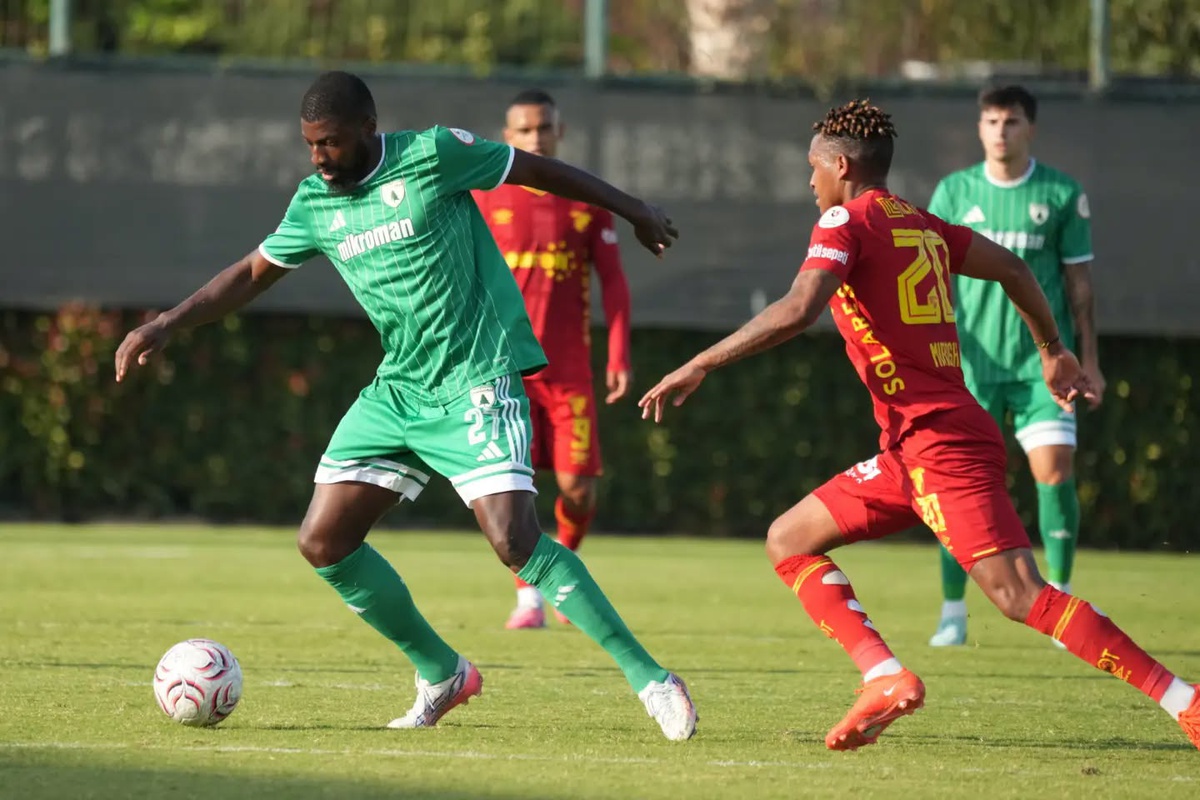 Göztepe hazırlık maçında Muğlaspor'u 3-0 mağlup etti