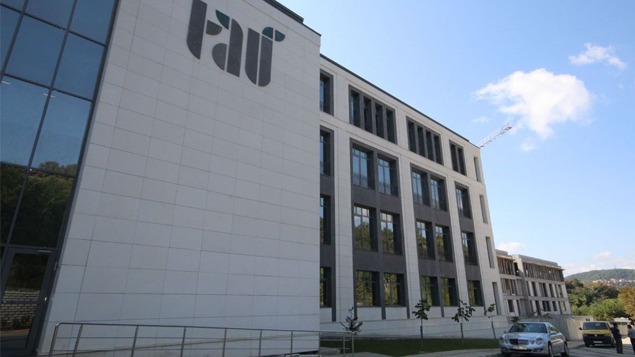 Türk-Alman Üniversitesi lisansüstü öğrencilerine doğum sonrası ek süre hakkı tanındı