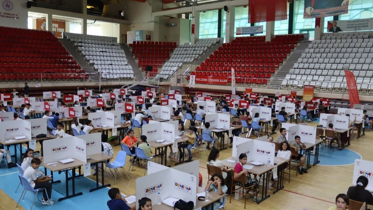 Erzincan'da öğrenciler Deneyap projeleriyle teknoloji sınavına girdi