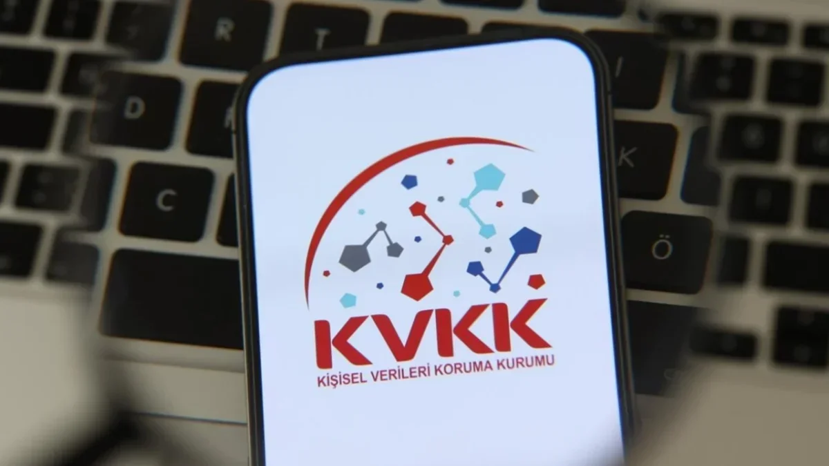 KVKK sosyal medyadaki 80'ler akımına karşı biyometrik veri uyarısı yaptı