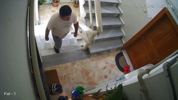 Sultangazi'de takıntılı olduğu kadının annesini bıçaklayan şüpheli tutuklandı