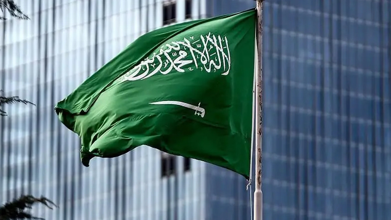 Suudi Arabistan ve Fransa savunma işbirliğini görüştü