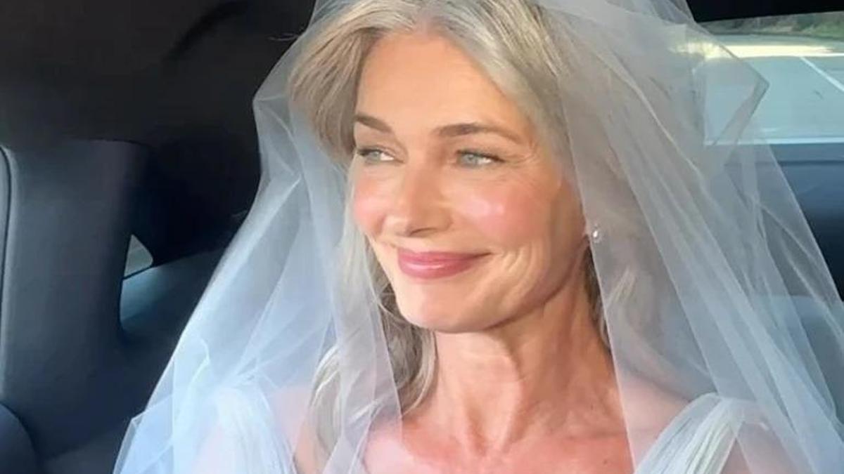 Model Paulina Porizkova televizyon yazarı Jeff Greenstein ile evlendi
