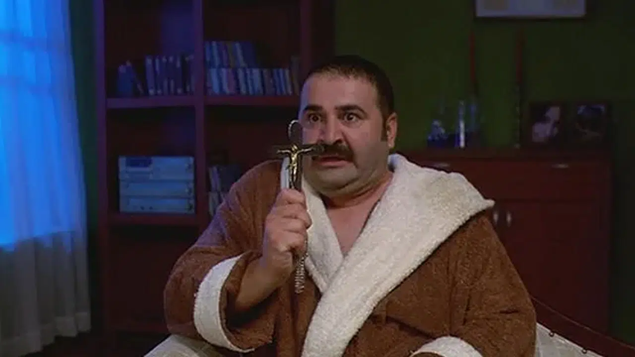 Kutsal Damacana 4 filmi televizyon ekranlarında izleyiciyle buluşuyor
