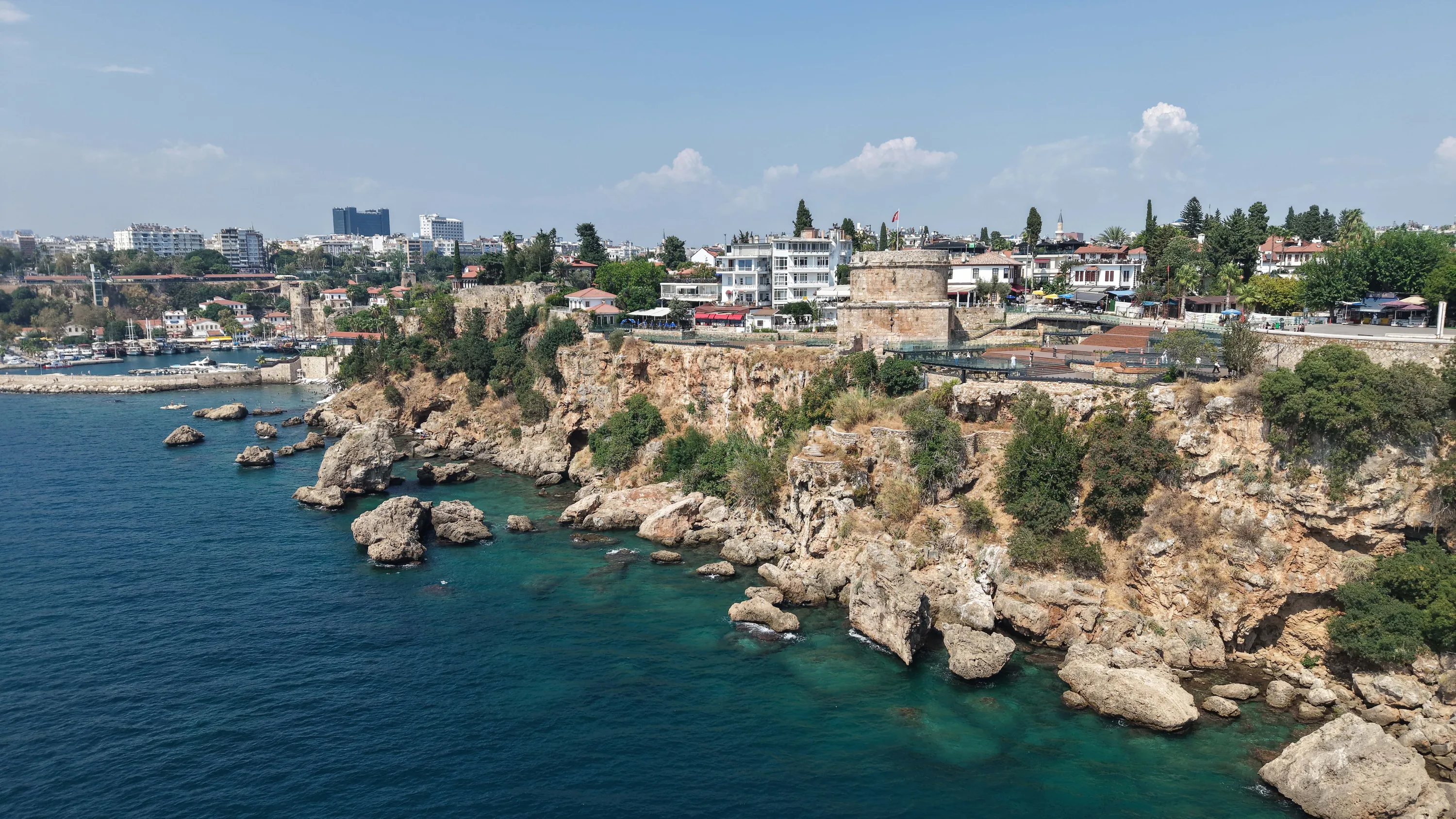 Antalya'daki 2 bin yıllık Hıdırlık Kulesi ve çevresi ziyarete açıldı