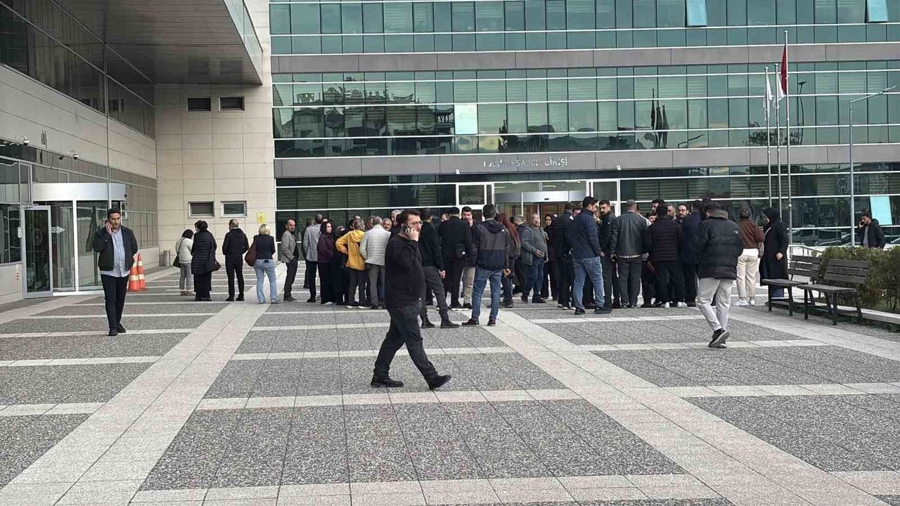Bolu Belediyesi'ndeki yolsuzluk soruşturmasında 3 kişi tutuklandı