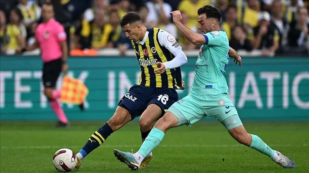 Fenerbahçe, Rizespor deplasmanında Mert Hakan Yandaş ile sahaya çıkıyor