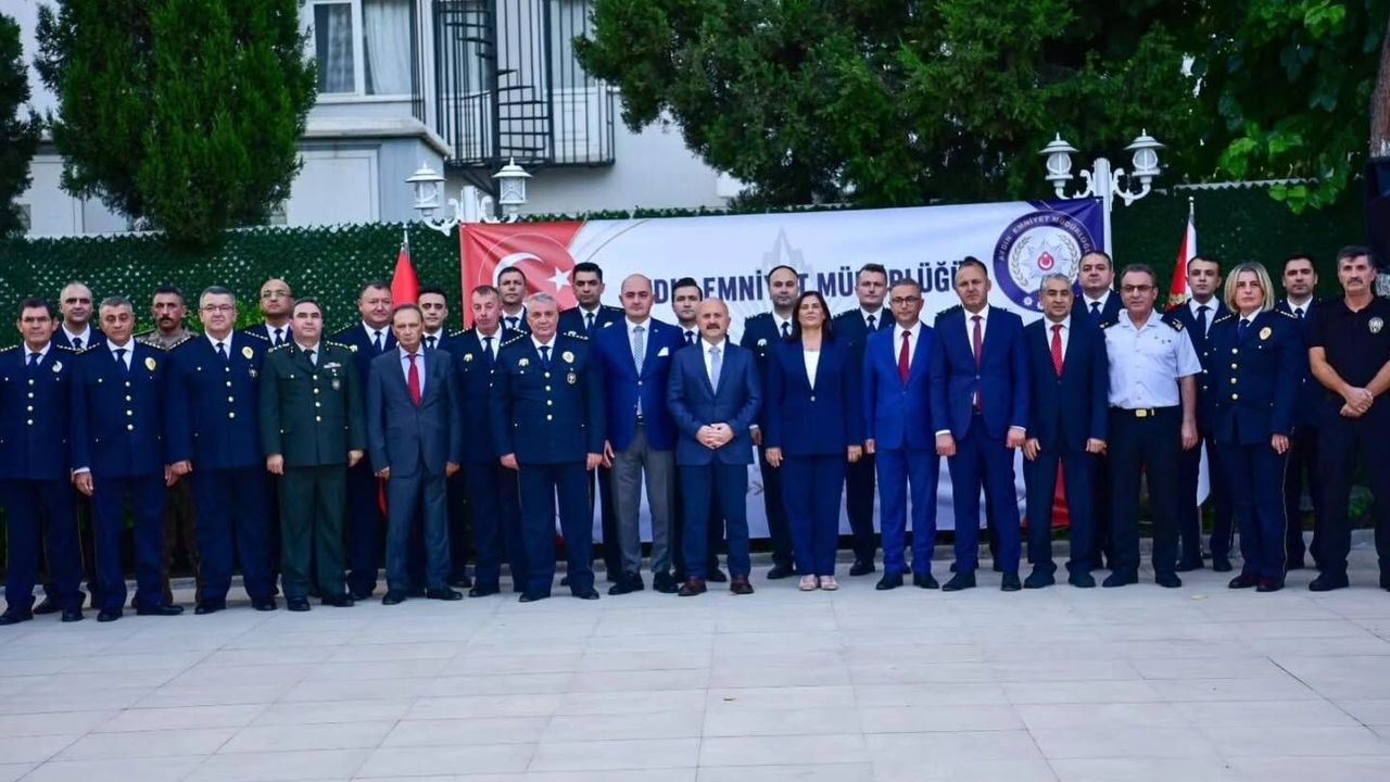 Aydın Emniyetinde 48 personelin rütbe terfi töreni yapıldı