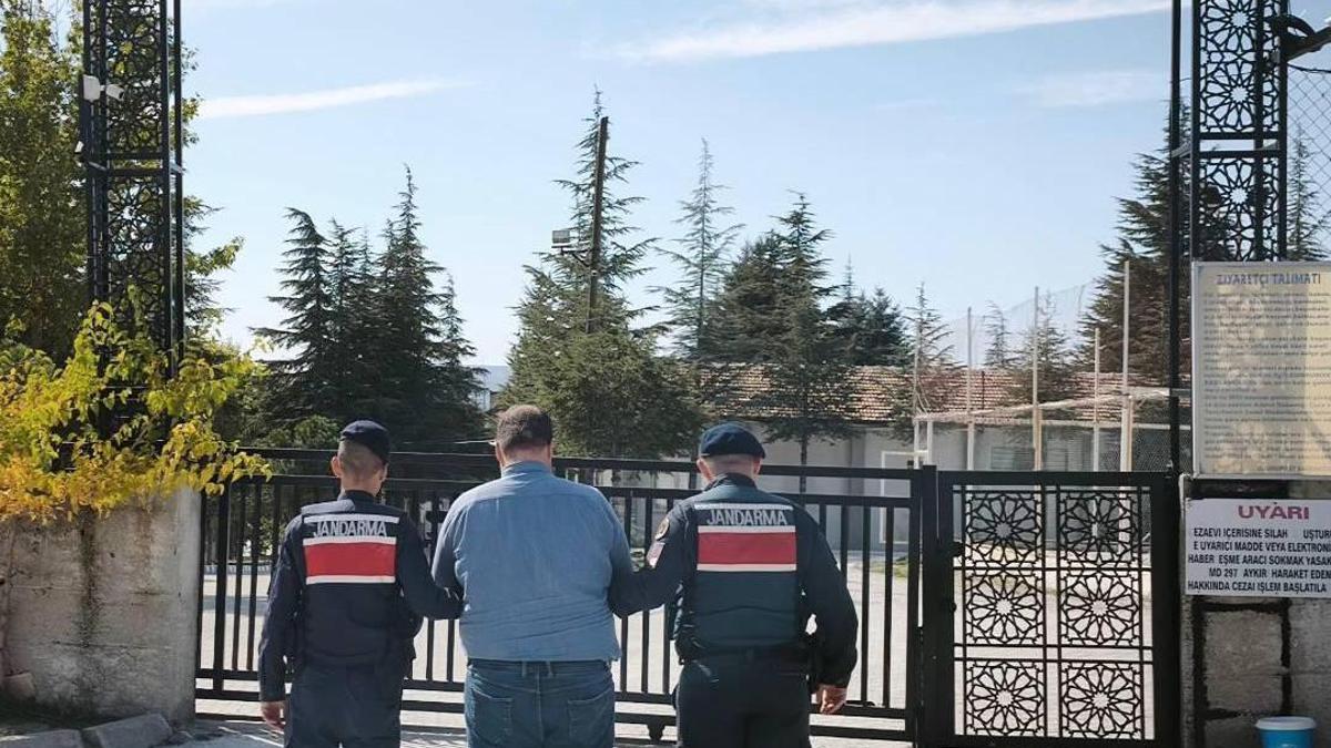 Afyonkarahisar'da aranan 50 kişi yakalandı, 15 kişi tutuklandı