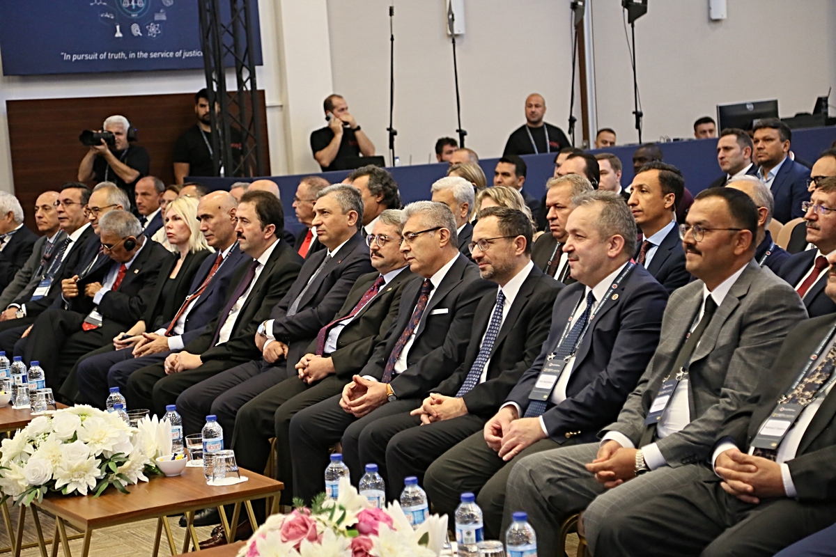 21. Uluslararası Adli Tıp Günleri Antalya'da başladı