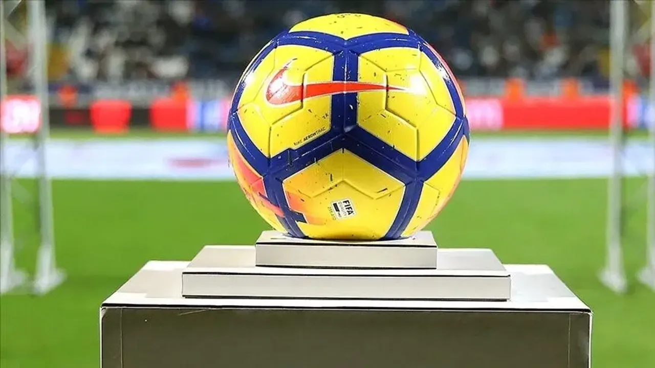 Bandırmaspor ile Antalyaspor Trendyol 1. Lig'de karşı karşıya geliyor