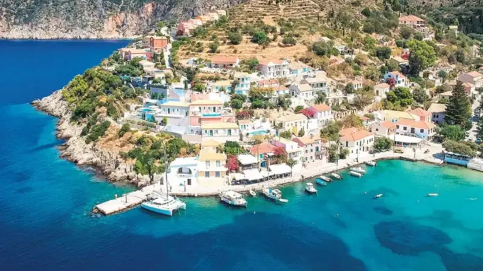 Yunanistan sınır bölgeleri ve adalara yerleşim için 10 bin euro hibe verecek
