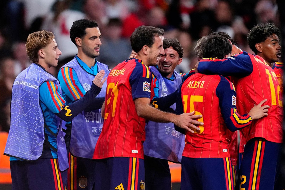 İspanya, İngiltere'yi Wembley'de 3-2 mağlup etti