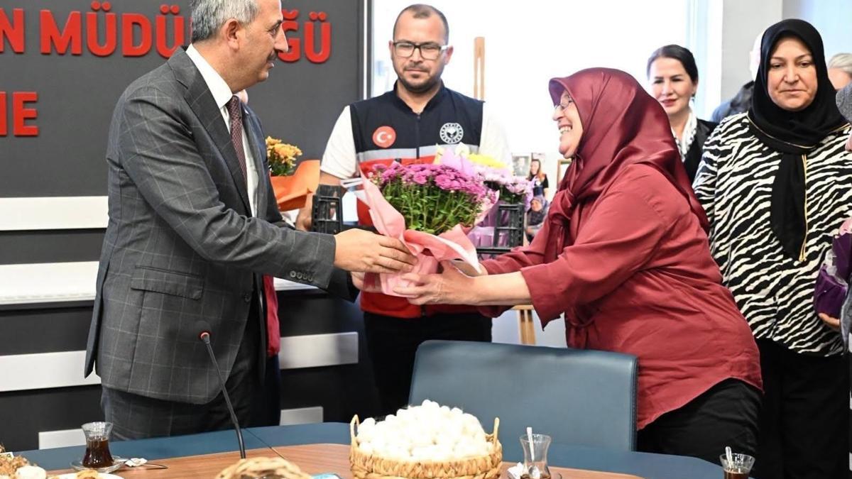 Edirne'de kadın üreticiler ipek böcekçiliğini geliştirmek için buluştu