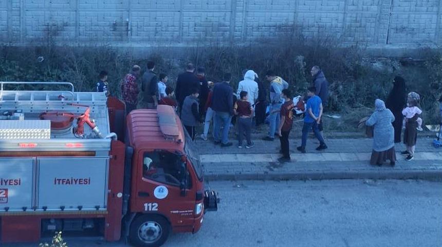 Karakoçan'da su kanalına düşen çocuk itfaiye ekiplerince kurtarıldı