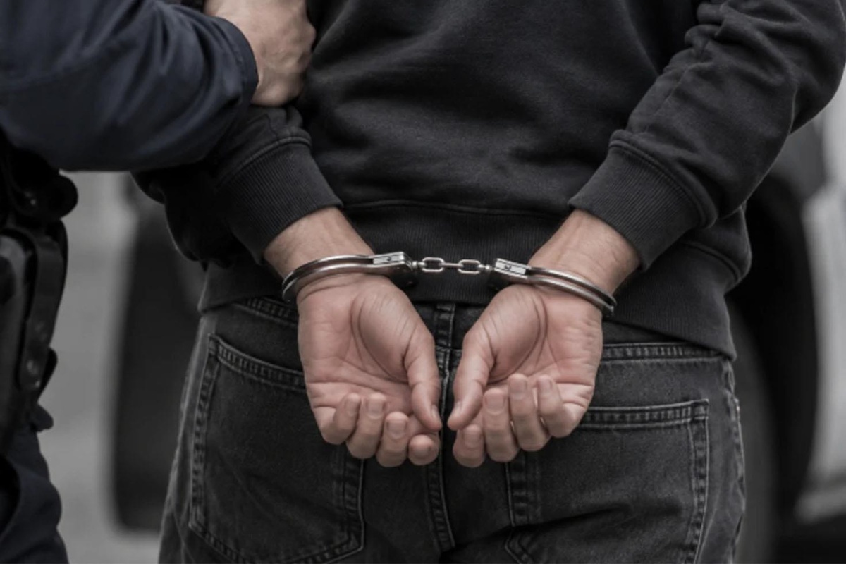 Hindistan'da polis başkomiseri evinde öldürüldü, oğlu tutuklandı