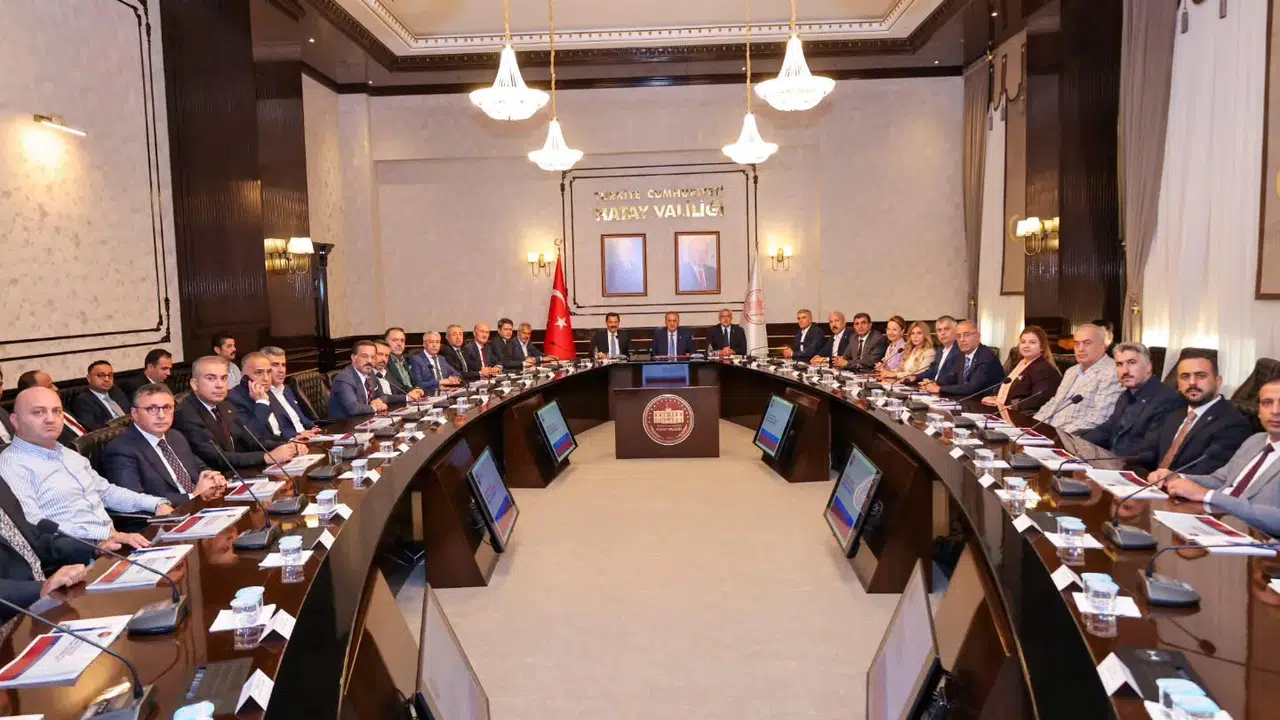 AK Parti Genel Başkan Yardımcısı Hayati Yazıcı Hatay'da temaslarda bulundu