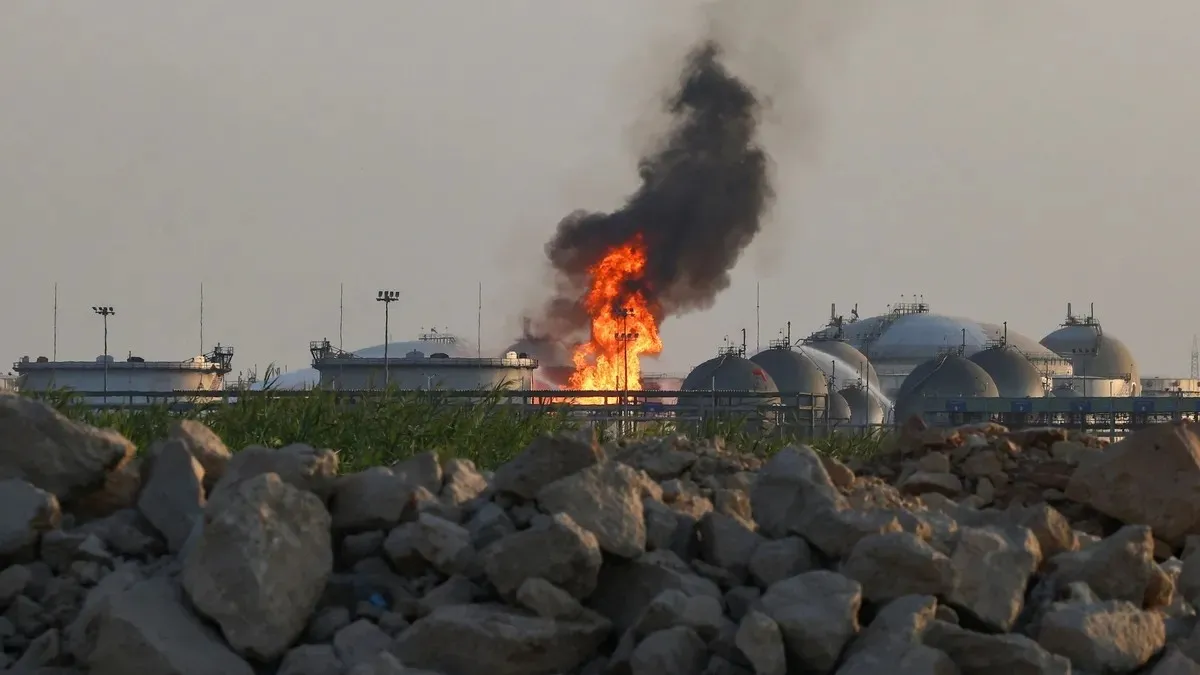 Husiler Suudi Arabistan'ın petrol şirketi Aramco'ya saldırı düzenledi