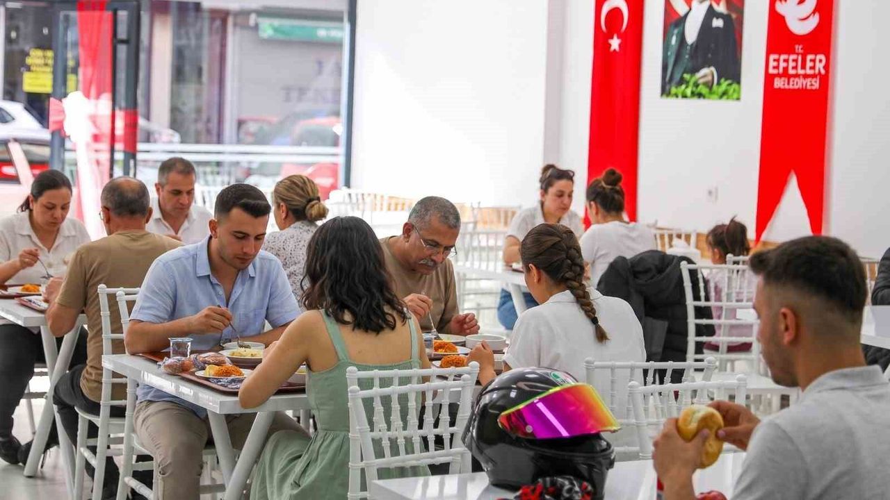 Efeler Belediyesi Kent Lokantası uygun fiyatlı yemek hizmeti sunuyor