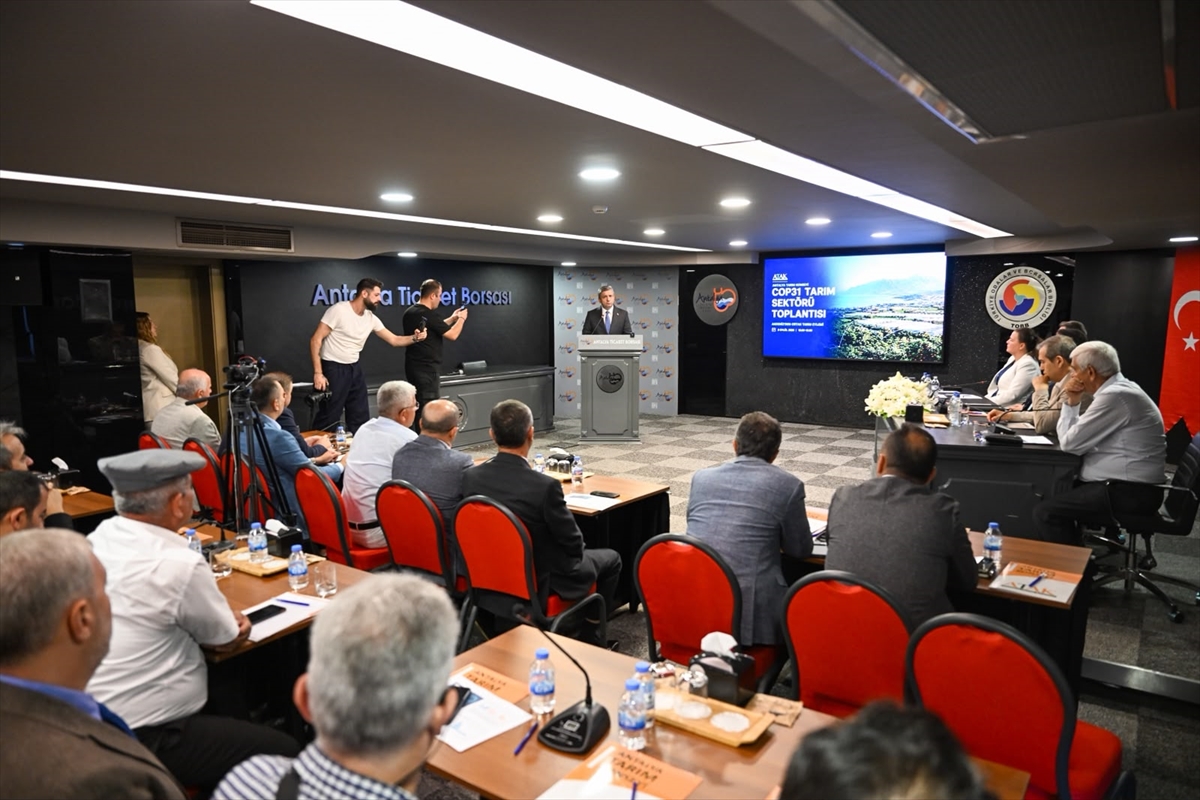 Antalya'da COP31 hazırlıkları kapsamında tarım sektörünün beklentileri görüşüldü