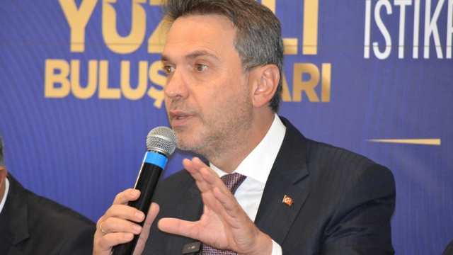 Bakan Bayraktar Gabar'daki günlük petrol üretiminin 83-84 bin varile ulaştığını açıkladı
