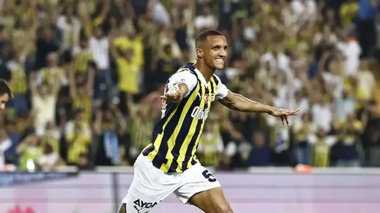 Fenerbahçe, Rodrigo Becao'nun Rodina Moskova'ya kiralandığını duyurdu
