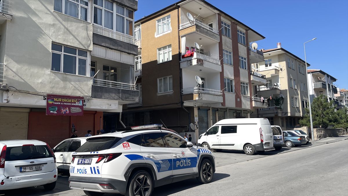 Kayseri'de 38 yaşındaki bir kişi evinde ölü bulundu
