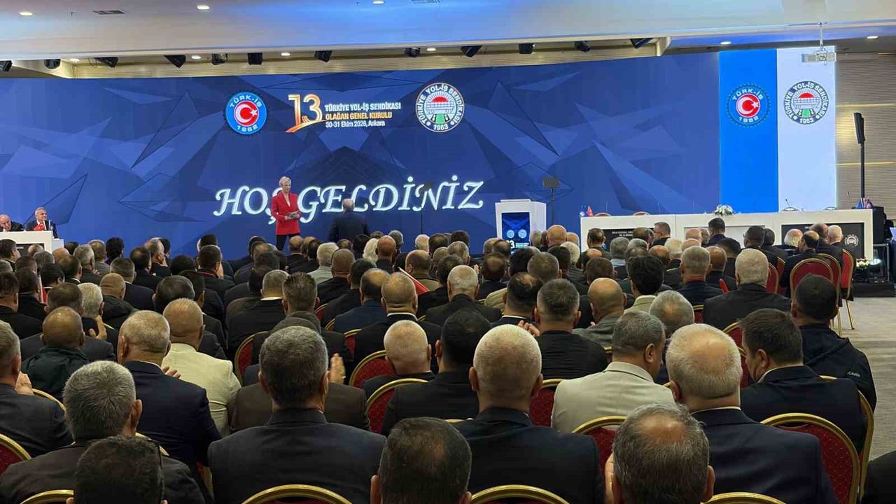 Bakan Uraloğlu sendikaların demokrasinin vazgeçilmez unsurları olduğunu vurguladı