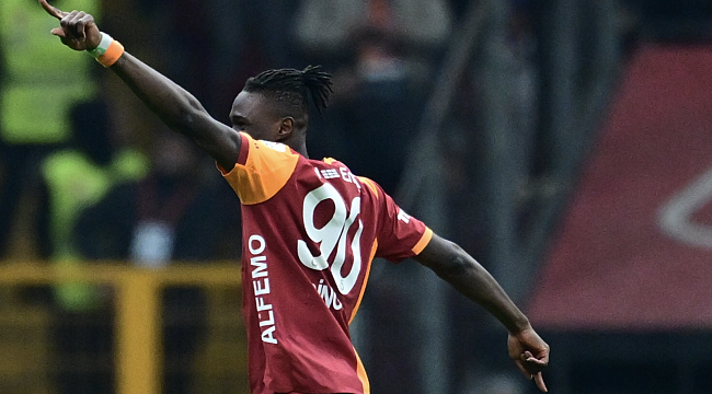 Galatasaray'da sakatlığı süren Wilfried Singo'nun dönüşü ertelendi