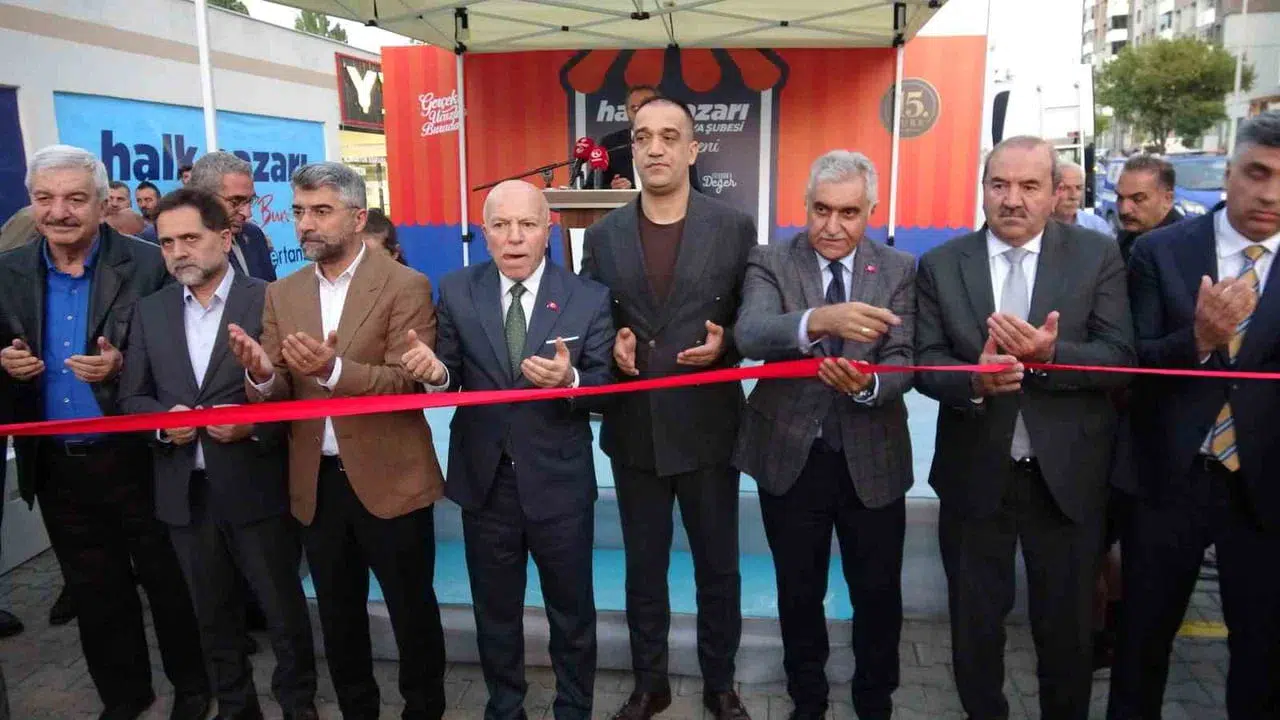 Erzurum'da Halk Pazarı Projesi'nin 15. şubesi Tosya'da açıldı