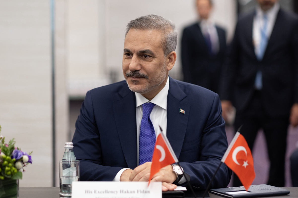 Bakan Fidan New York'ta Libya'nın geleceğini görüşmek üzere toplandı
