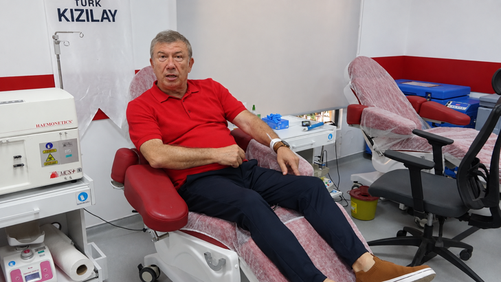 Tanju Çolak şampiyonluk yarışını ve İsmail Kartal'ı değerlendirdi