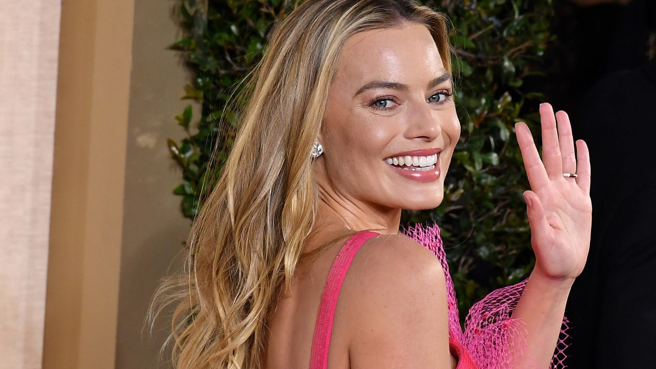 Margot Robbie resmi olarak eşinin soyadını kullanmaya başladı